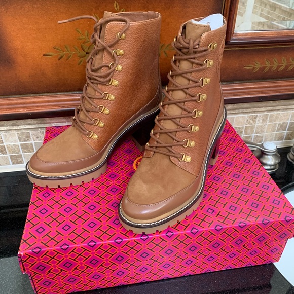 Tory Burch boots - Picture 5 of 6